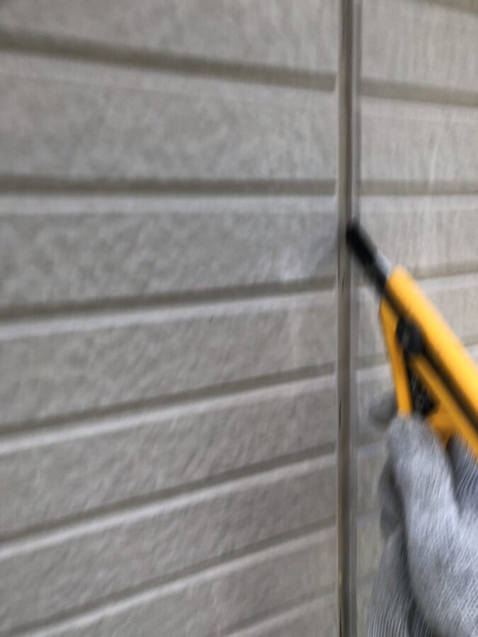 八王子市　4世帯アパート外壁屋根塗装工事　コーキング撤去